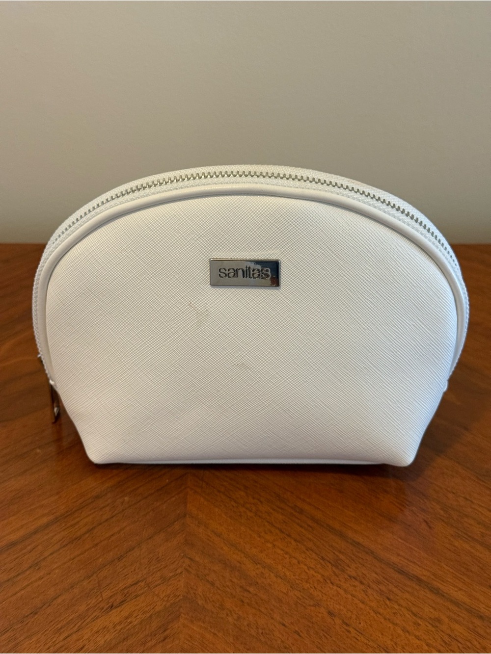 Sanitas White Travel Cosmetic Bag